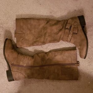 XOXO Makena Flat Boots Sz 7